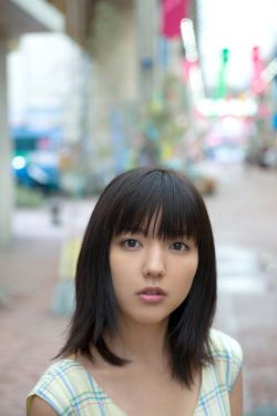 铃村爱里
